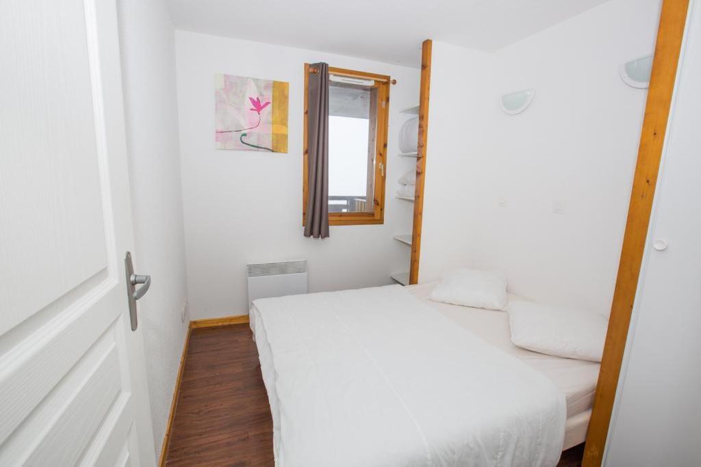 Appartement 4 Personnes Avec Piscine, Wifi, Garage Besse-et-Saint-Anastaise Bagian luar foto